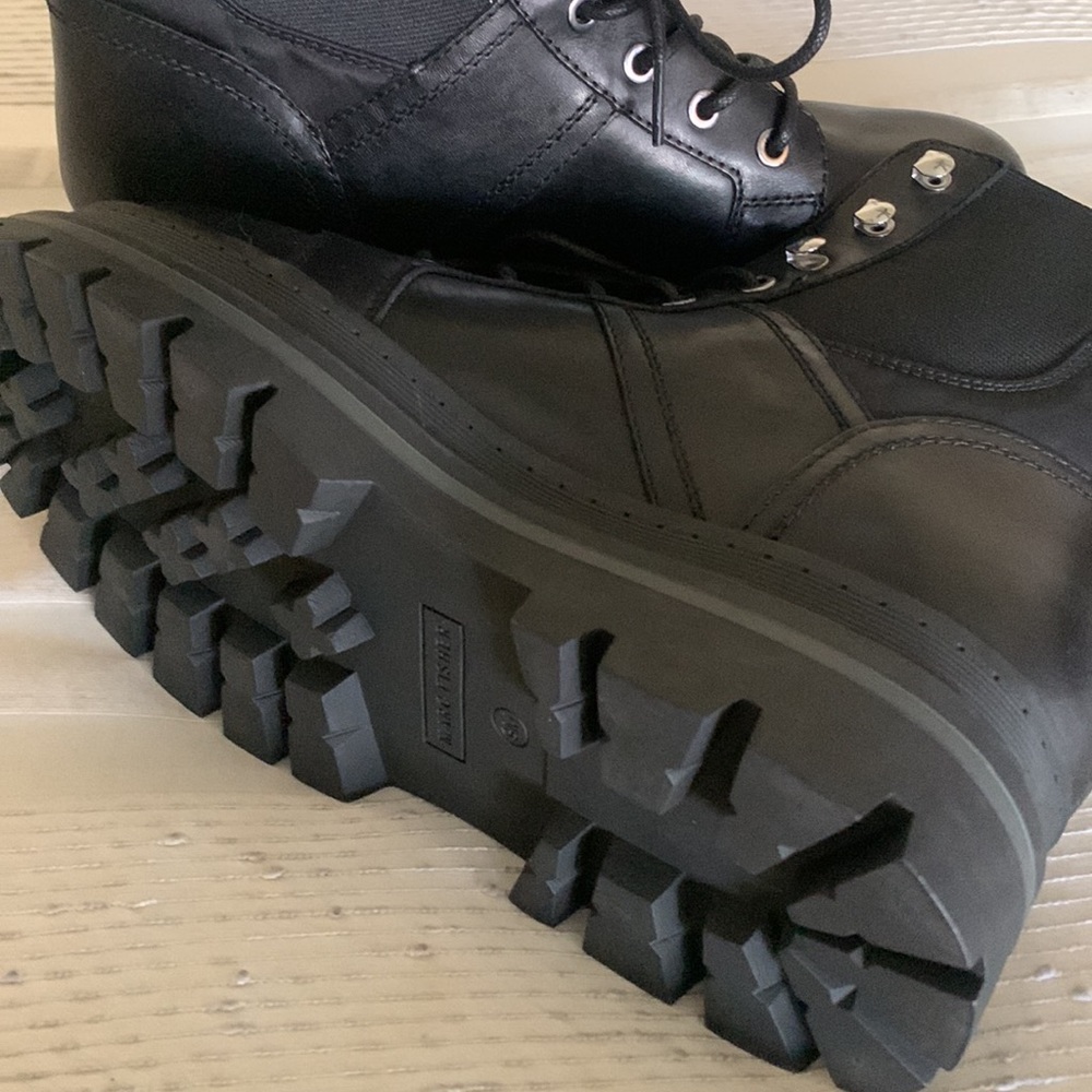 New Marc Fisher Lug Boots - Picture 4 of 7